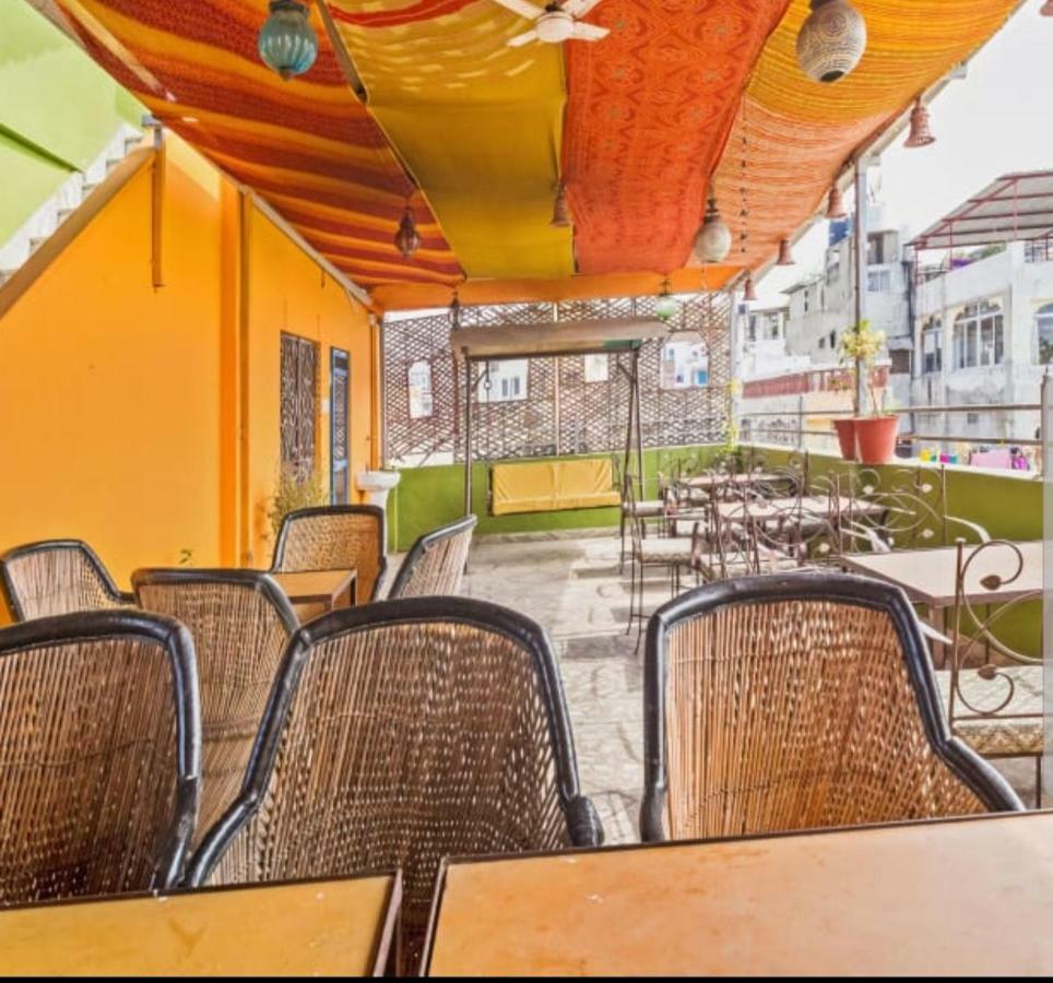 Heritage Haveli Acomodação com café da manhã Udaipur Exterior foto